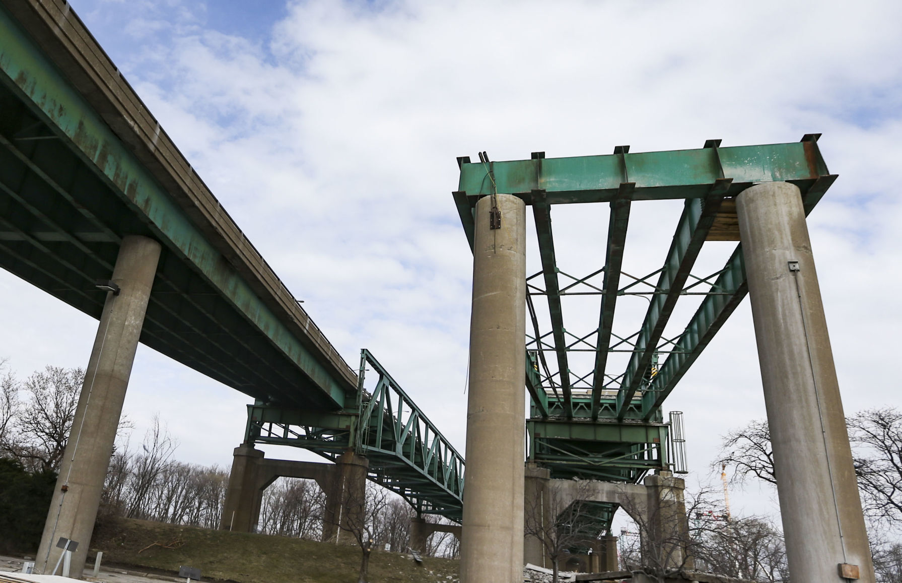 031321-qc-nws-bridge-05.JPG